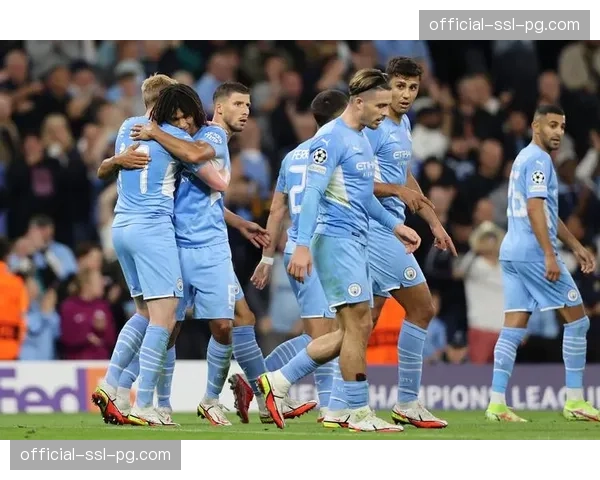 马赛1-2不敌雷恩,主队后防线失误致三连胜终结 马赛1-2不敌雷恩,主队后防线失误致三连胜终结