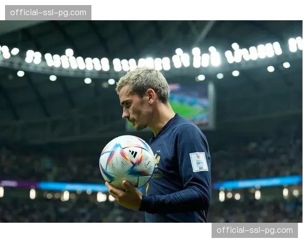 欧冠本周最佳进球评选启动：格列兹曼的凌空抽射得票暂时领先