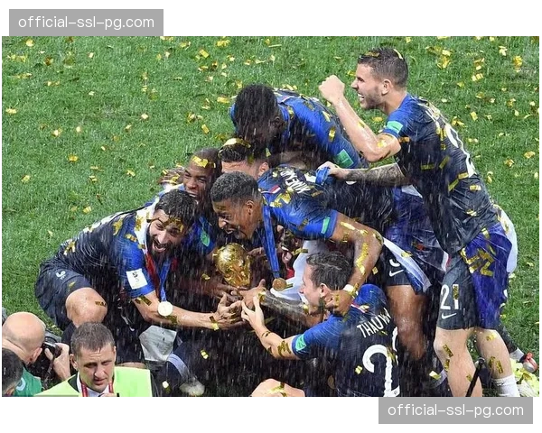 马赛后防基石巴列尔迪今夏离队倒计时，多支欧洲球队关注